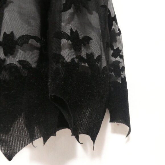 H&M | size 2 | Lined Black Lace Tulle Skirt With Flying Bat Detail | NWOT - Picture 15 of 15